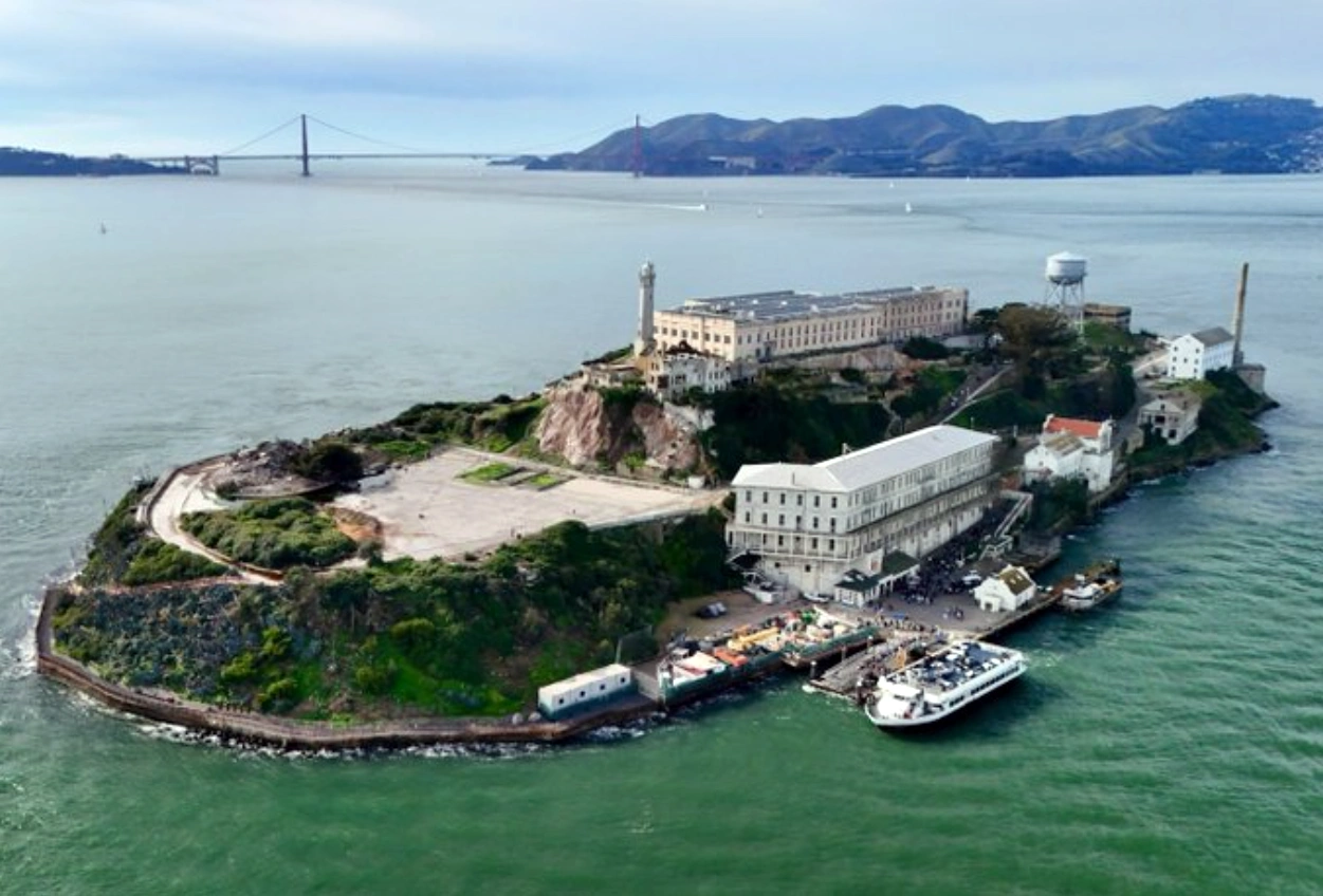 Trump orders Alcatraz (The Rock) to be Reopened as a Prison